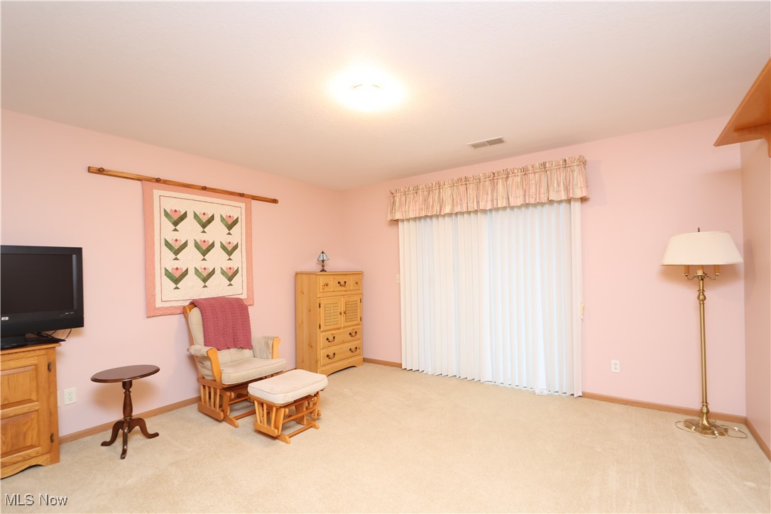 Oak Tree Condo - Residential