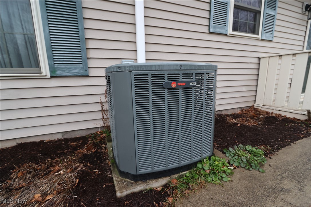 Oak Tree Condo - Residential