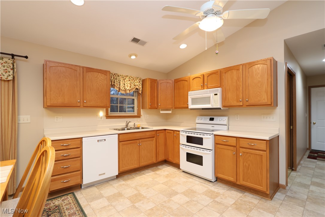 Oak Tree Condo - Residential