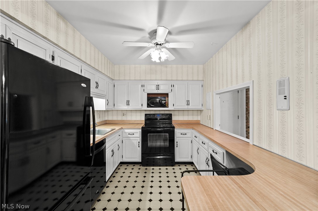 Heritage Circle Condo - Residential