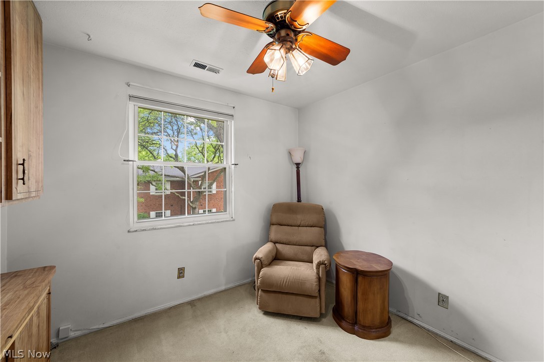 Heritage Circle Condo - Residential