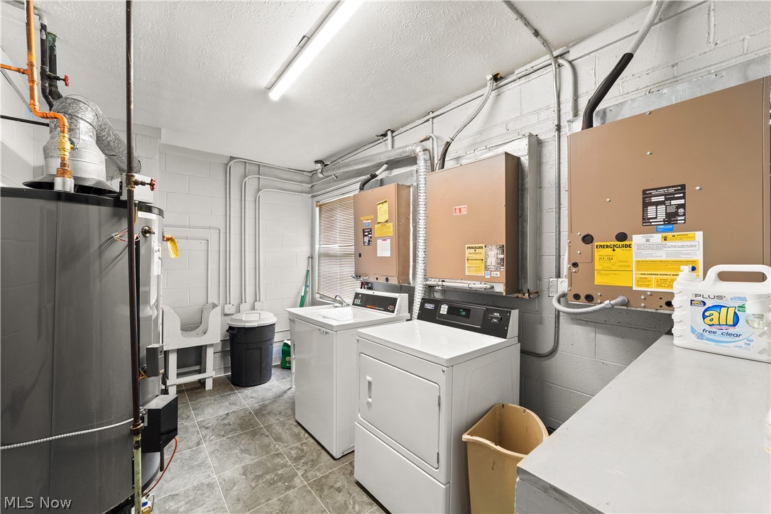 Heritage Circle Condo - Residential