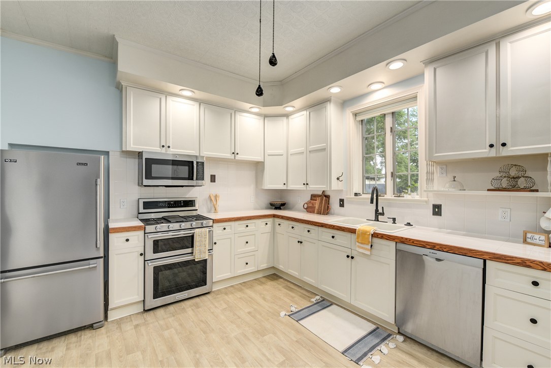 R A Hoves Add - Residential