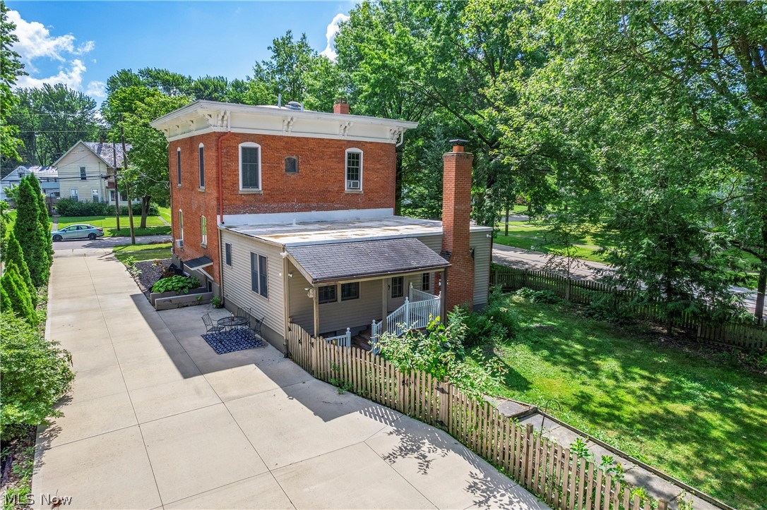 R A Hoves Add - Residential