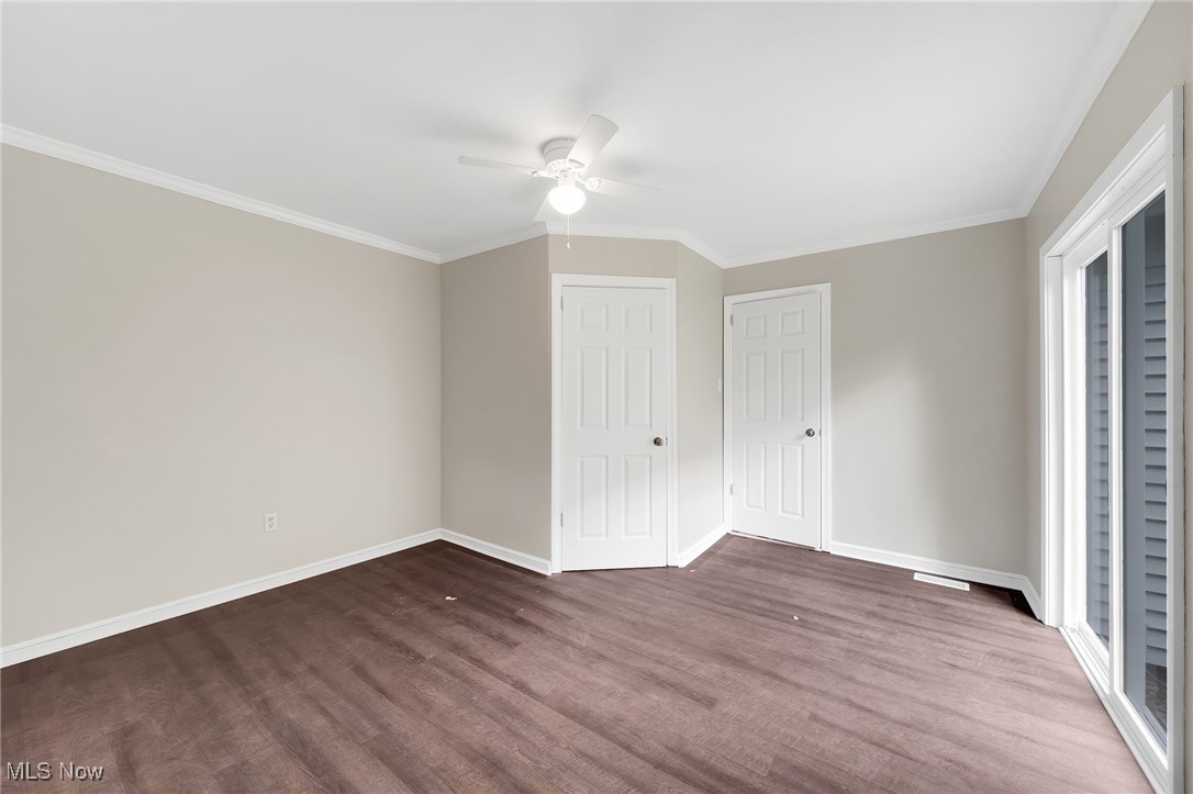 908 Hayes Avenue, Willoughby, Ohio image 12
