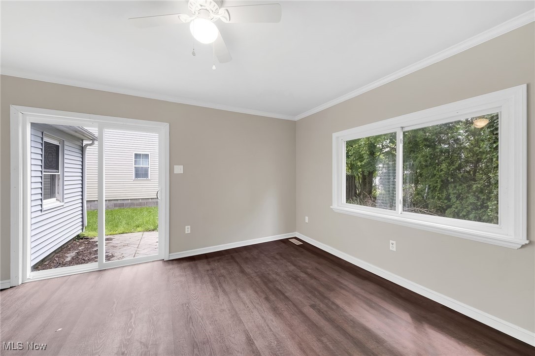 908 Hayes Avenue, Willoughby, Ohio image 14