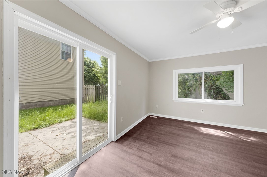 908 Hayes Avenue, Willoughby, Ohio image 10