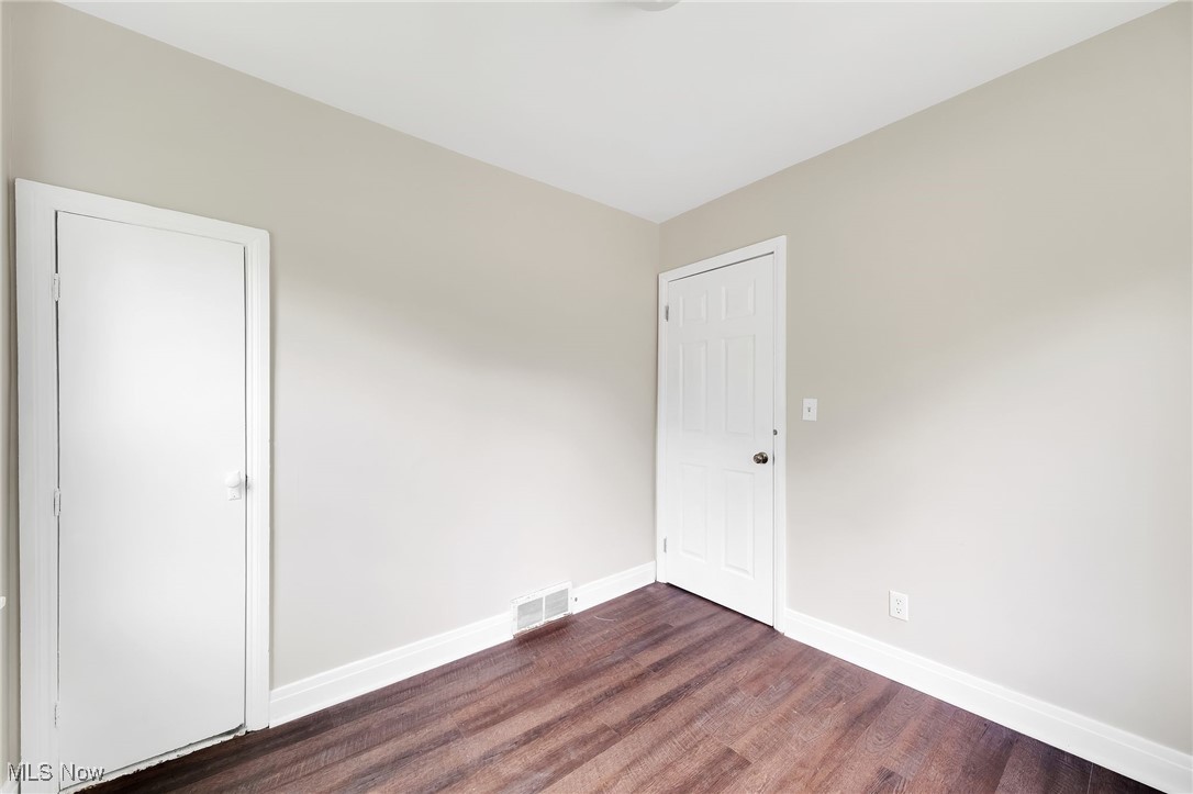908 Hayes Avenue, Willoughby, Ohio image 17