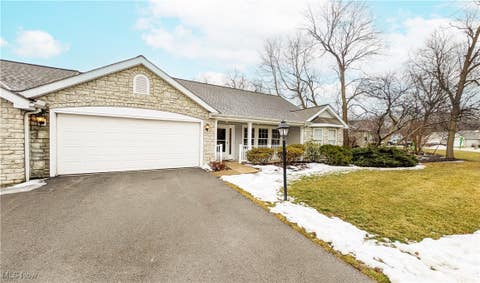 Photo for 685 N Vineyard Circle 685