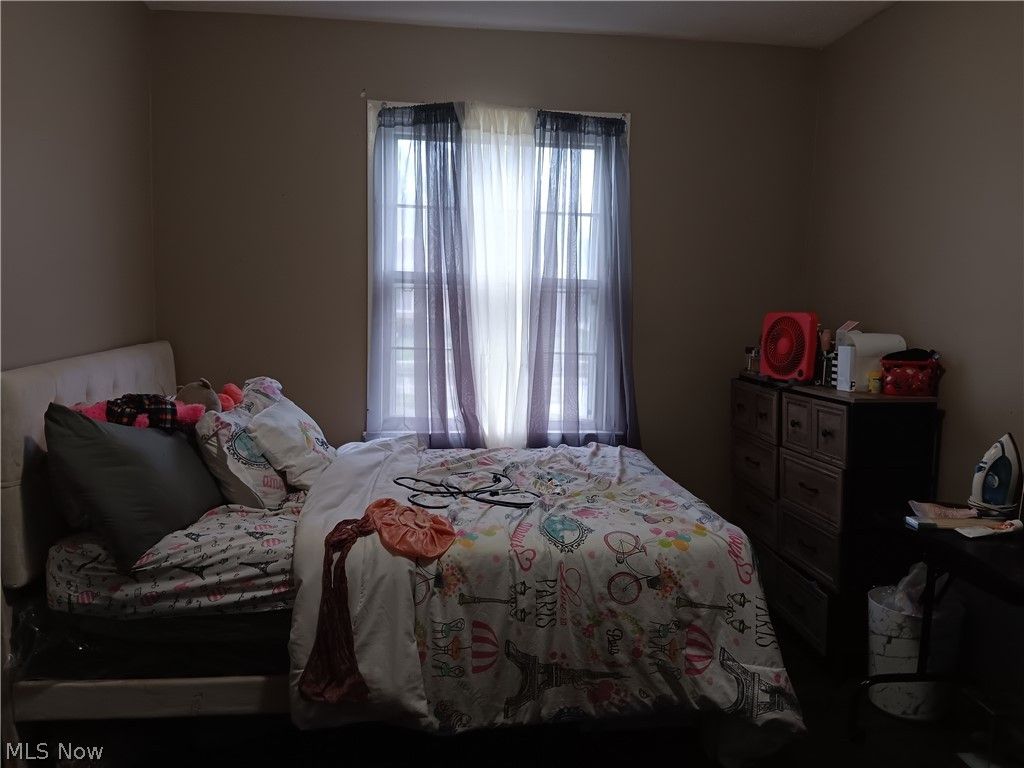 Photo of 19280 Stafford Avenue, Maple Heights, OH 44137 (MLS # 5202026)