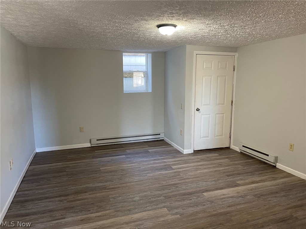 Village/Mantua - Residential Income