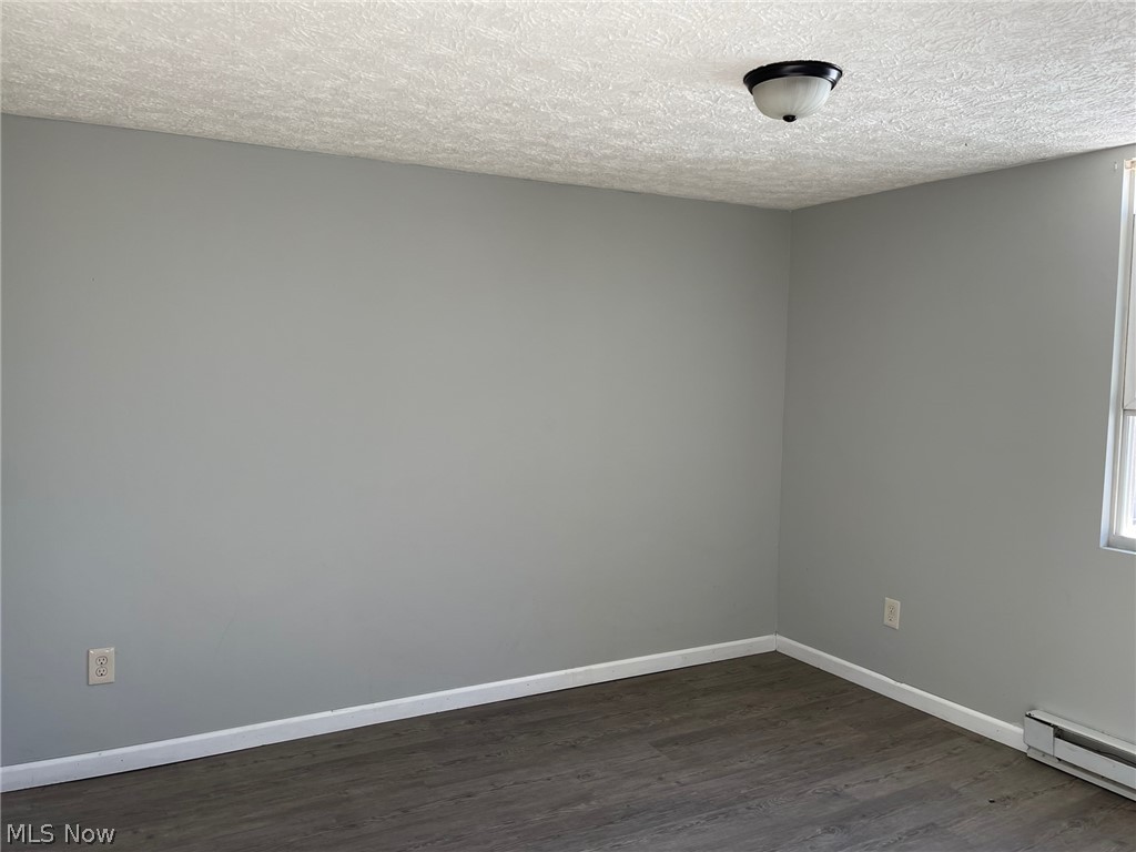 Village/Mantua - Residential Income