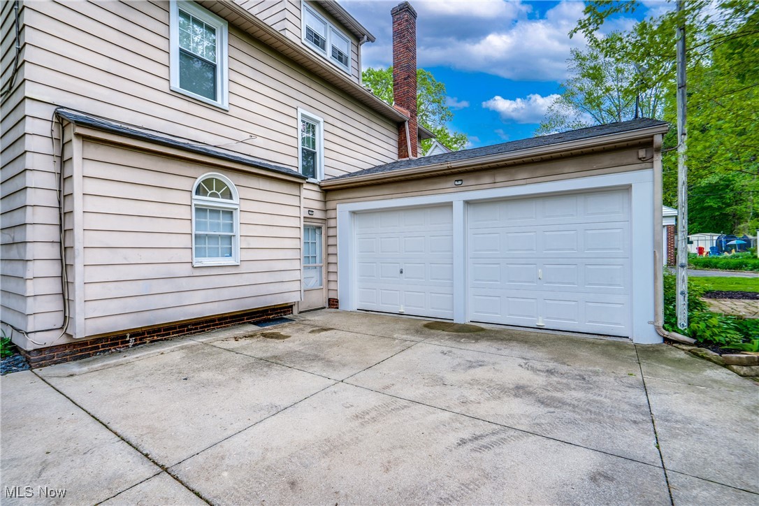 294 Sundale Road, Akron, Ohio image 34