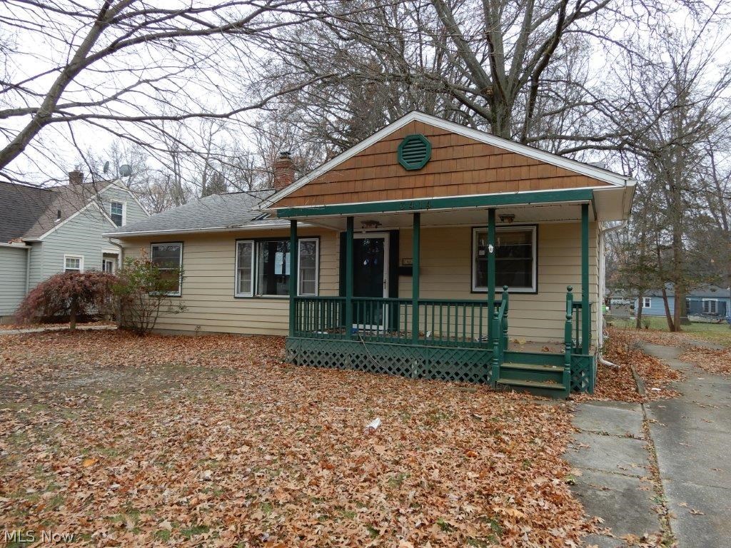 Great potential in this hard to find Stow ranch home. 3 bedrooms, 1 full bath main floor, bath in basement is toilet/shower/vanity, needs updating to be functional. Large back yard, 2 car detached garage. Hardwood flooring in living room and bedrooms. With a little TLC this would make a great home!!!