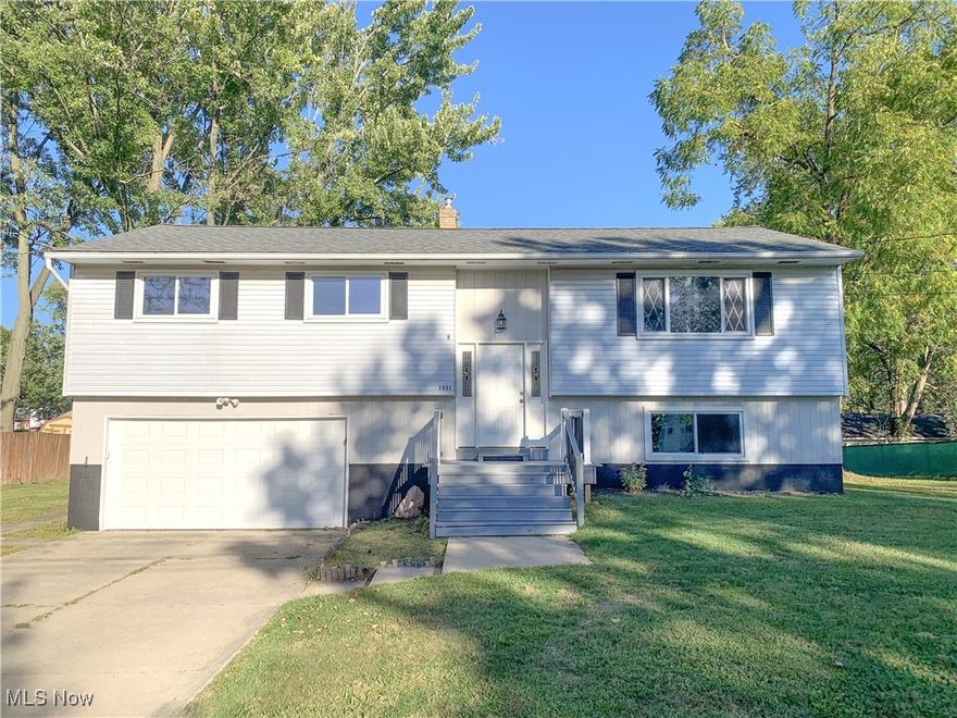 If you are looking for a house close to tons of amenities yet tucked back on a quiet dead end
street then this one is a must see. This updated raised ranch is just waiting for new owners to
call it home. Kitchen and baths have been remodeled, in addition the interior has been
completely freshly painted, and all flooring and carpet on both levels is brand new. The kitchen
has tons of cabinets and a large pantry, all kitchen appliances are staying. Formal eating area
and living room have tons of natural light, the lower level family room provides even more
space to spread out an enjoy. Walk out the back doors that has built in blinds to enjoy the
private backyard and patio, great for entertaining! The attached 2 car garage will keep snow off
your car in our cold Ohio winters. Just bring your personal belongings and move right in. No
homeowners association and Brunswick City Schools. Great location less than 5 minutes from
parks, interstate access, hospitals, tons of shopping, restaurants, amenities and more! Fabulous
opportunity to make this your dream home. Sold as is.