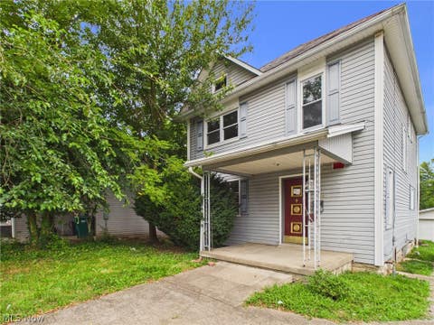 Homes For Sale - 1909 36th Street<br/> Wood County, Parkersburg, WV 26104
