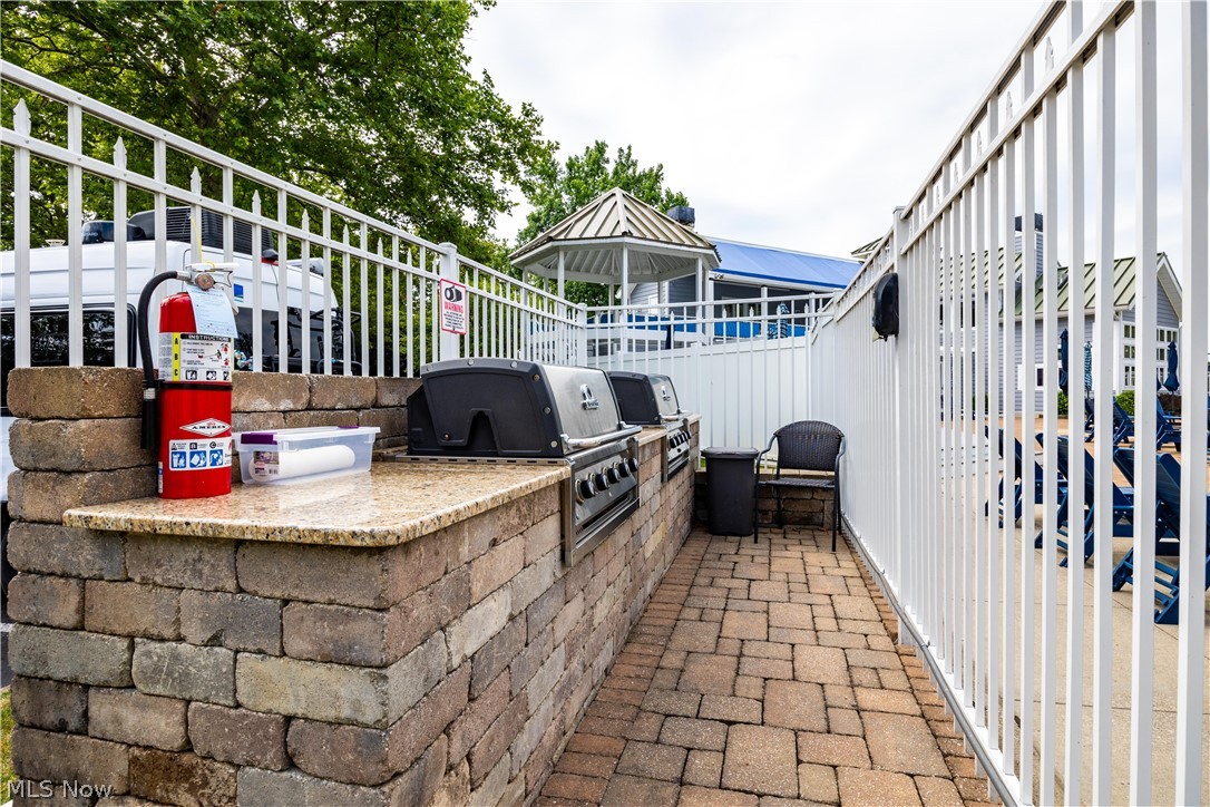 Harbour Point - Residential