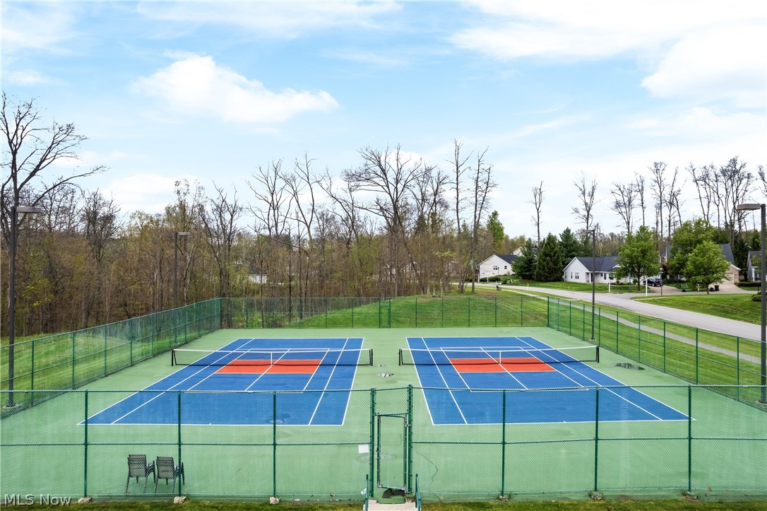 GREENBRIAR AT RIVER VALLEY - Residential