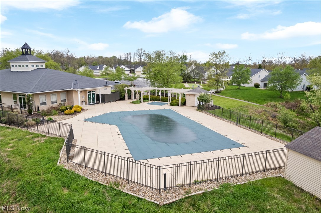 GREENBRIAR AT RIVER VALLEY - Residential
