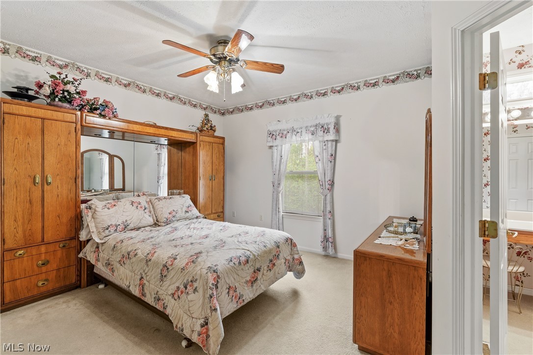 GREENBRIAR AT RIVER VALLEY - Residential