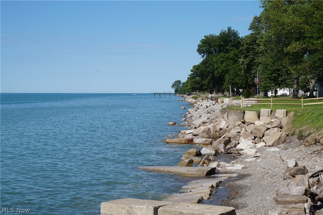 Lake Breeze Park Allotment - Residential