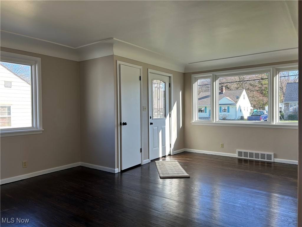 115 Grimm Heights Avenue, Struthers, Ohio image 3
