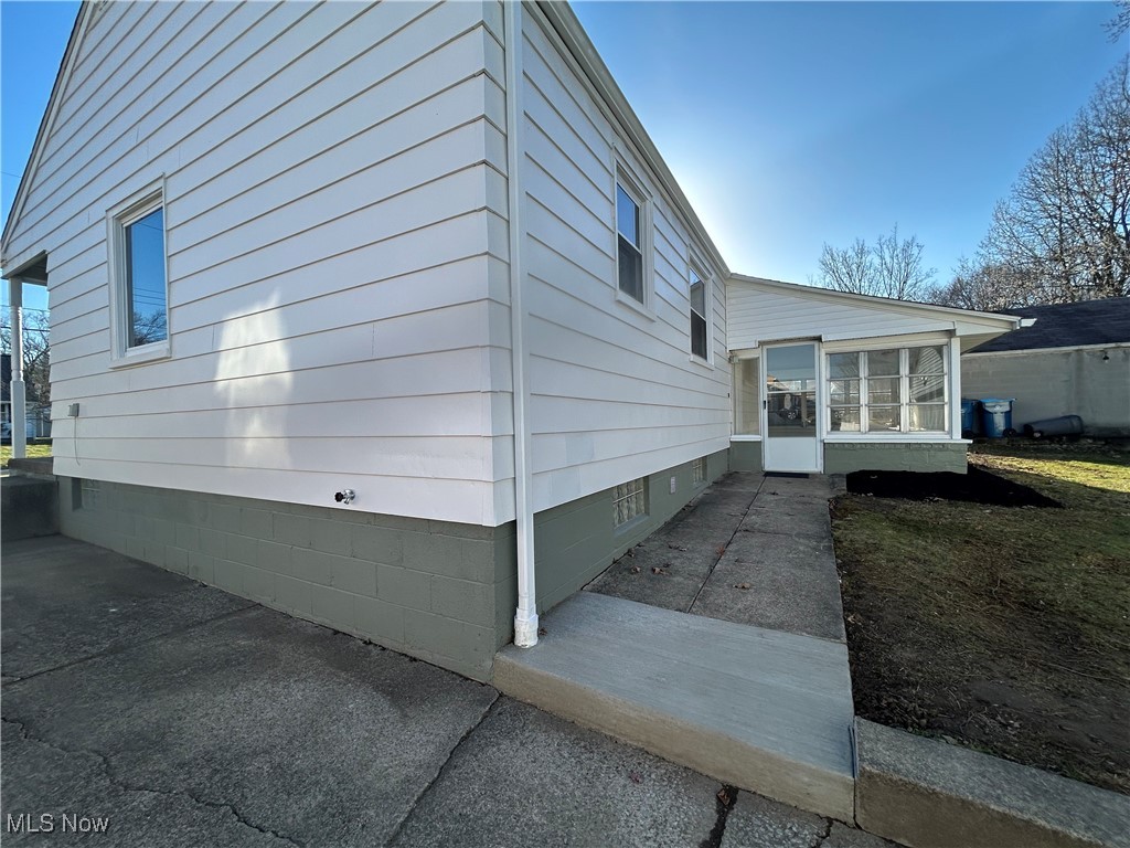 115 Grimm Heights Avenue, Struthers, Ohio image 29