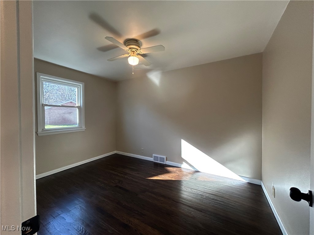 115 Grimm Heights Avenue, Struthers, Ohio image 24