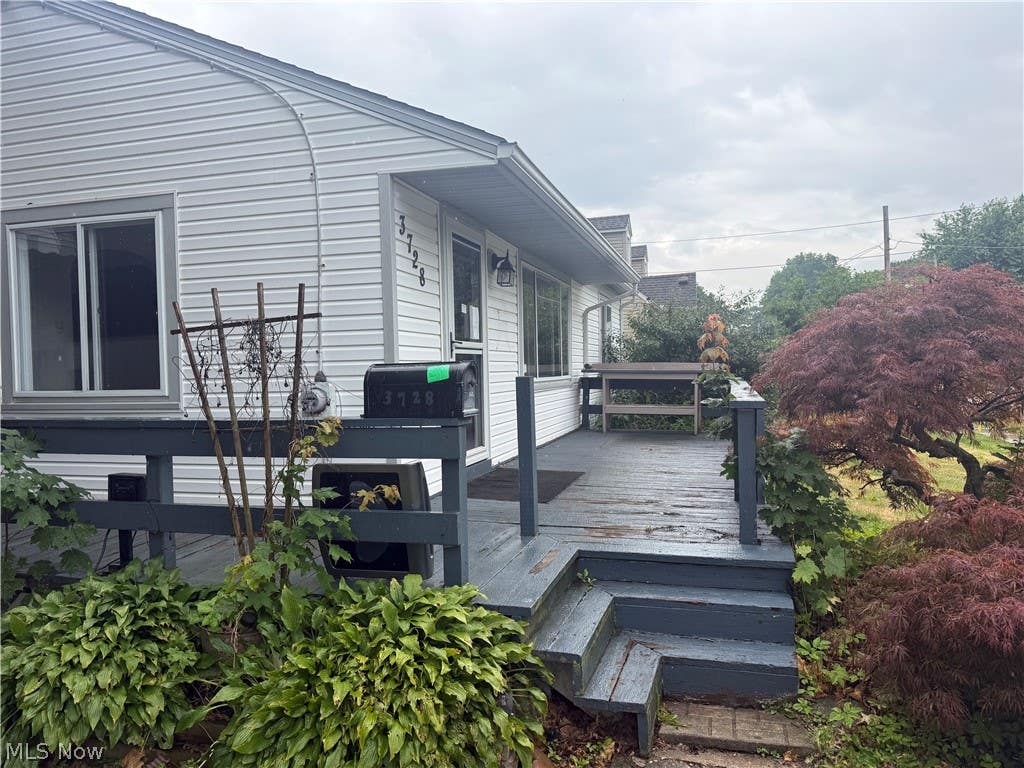 Photo of 3728 Herbert Street, Mogadore, OH 44260 (MLS # 5220835)