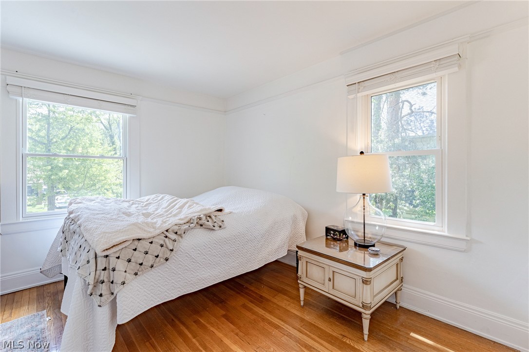 Shaker Lakes 02 - Residential