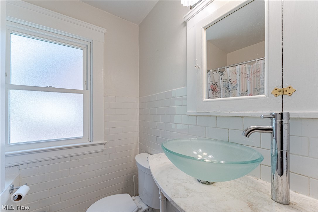 Shaker Lakes 02 - Residential