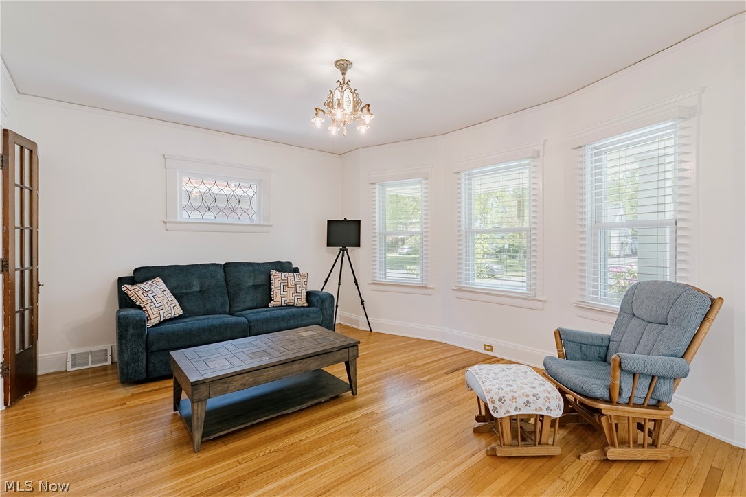 Shaker Lakes 02 - Residential