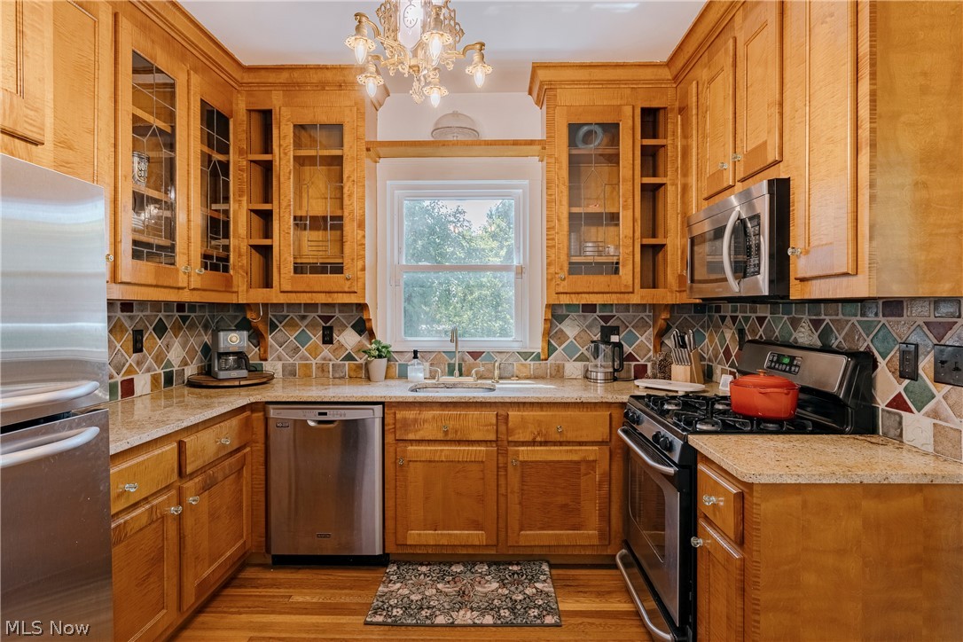Shaker Lakes 02 - Residential
