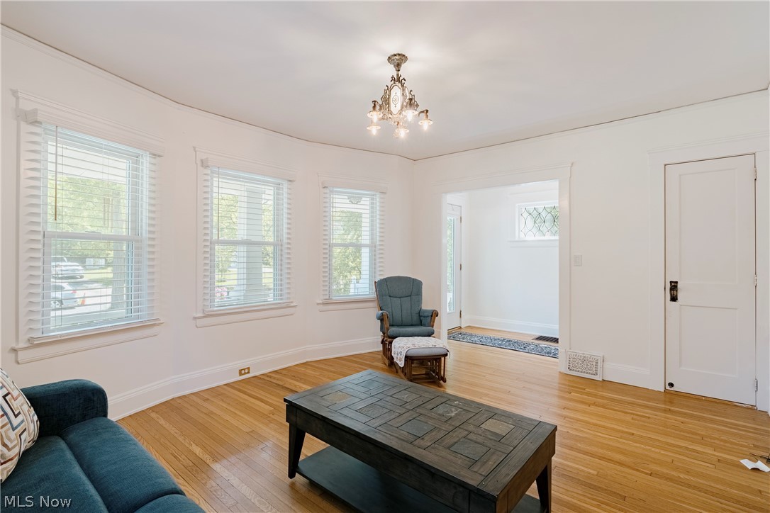 Shaker Lakes 02 - Residential