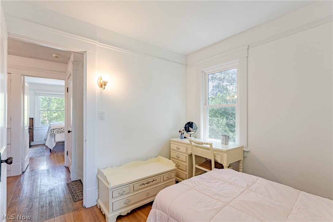 Shaker Lakes 02 - Residential