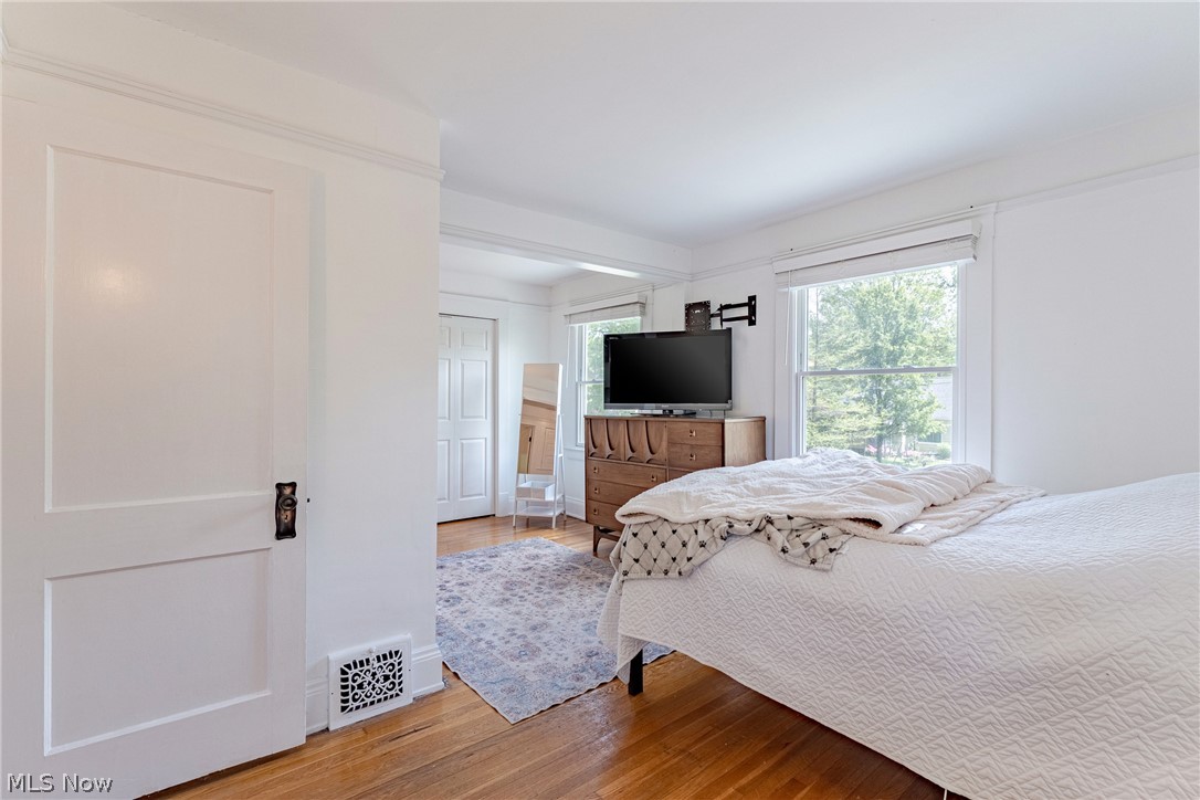 Shaker Lakes 02 - Residential