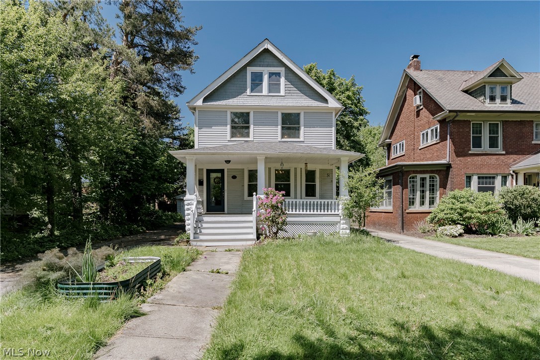 Shaker Lakes 02 - Residential