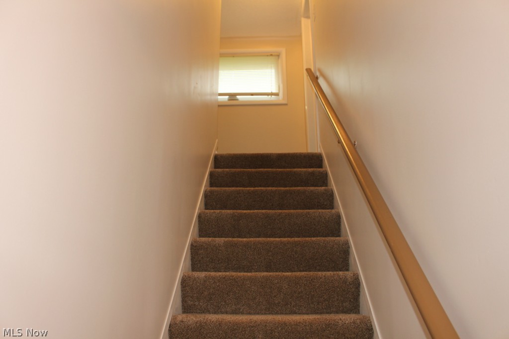 Heslop Morning View 04 - Residential