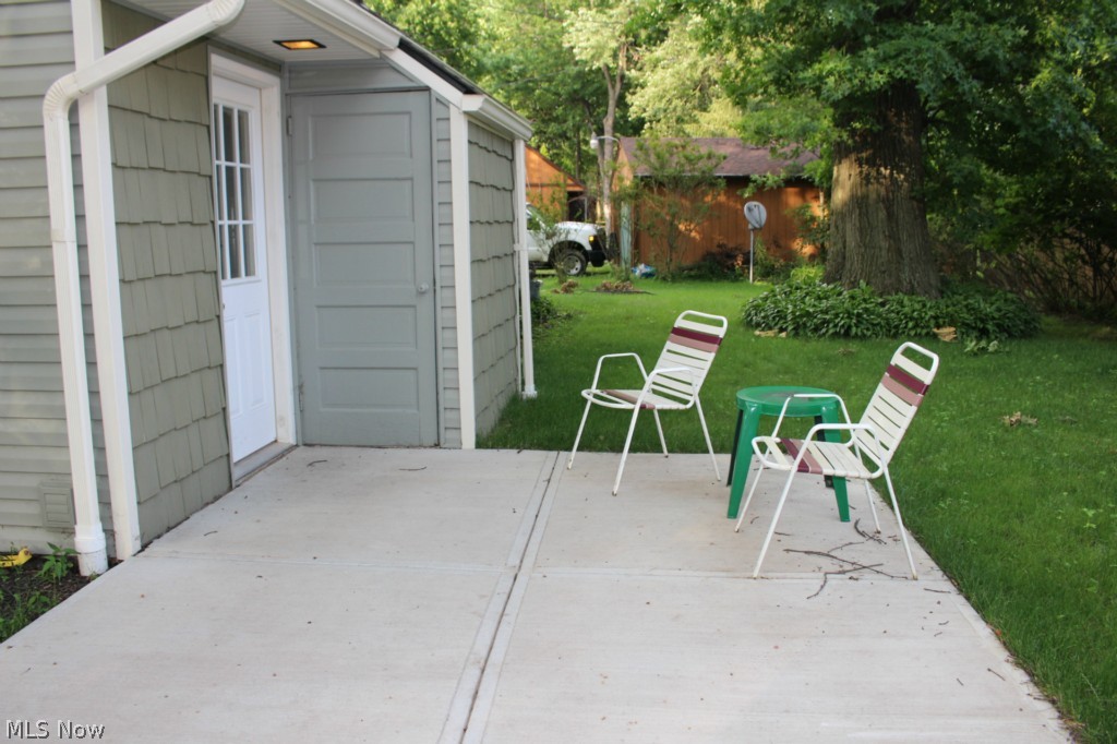 Heslop Morning View 04 - Residential