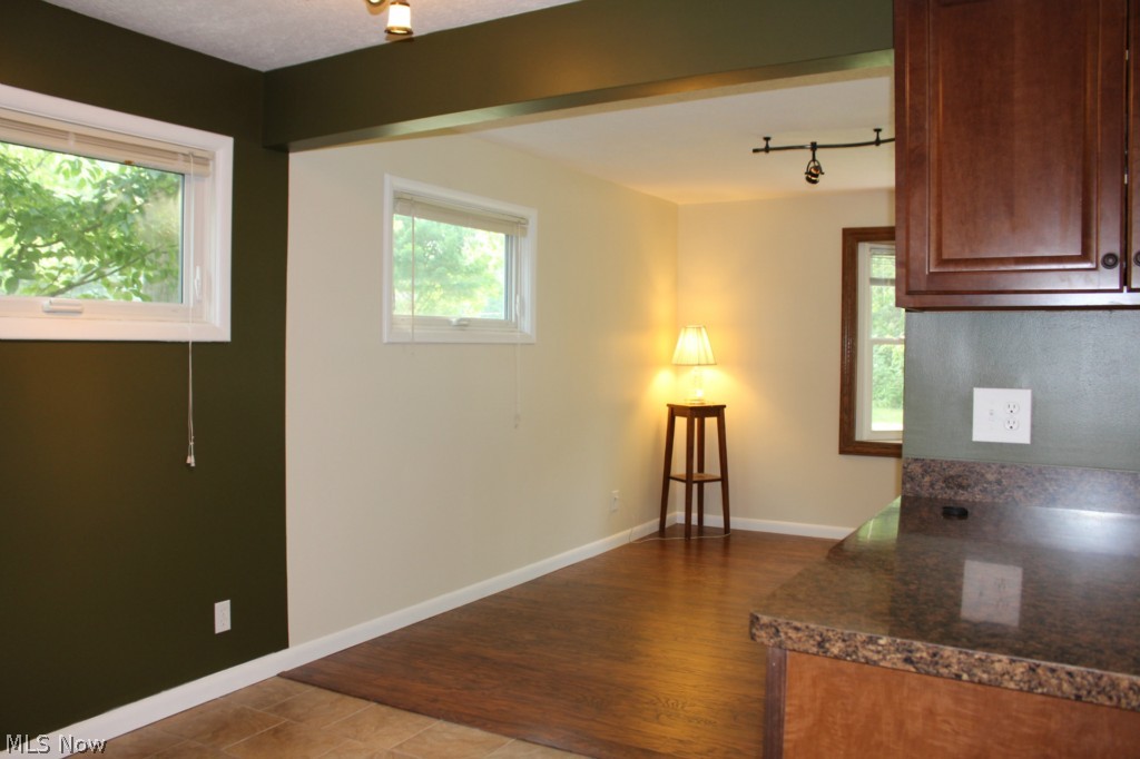 Heslop Morning View 04 - Residential