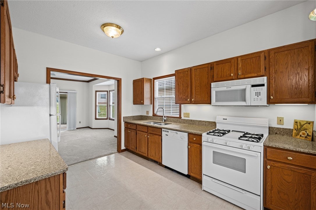 215 Village Drive 28