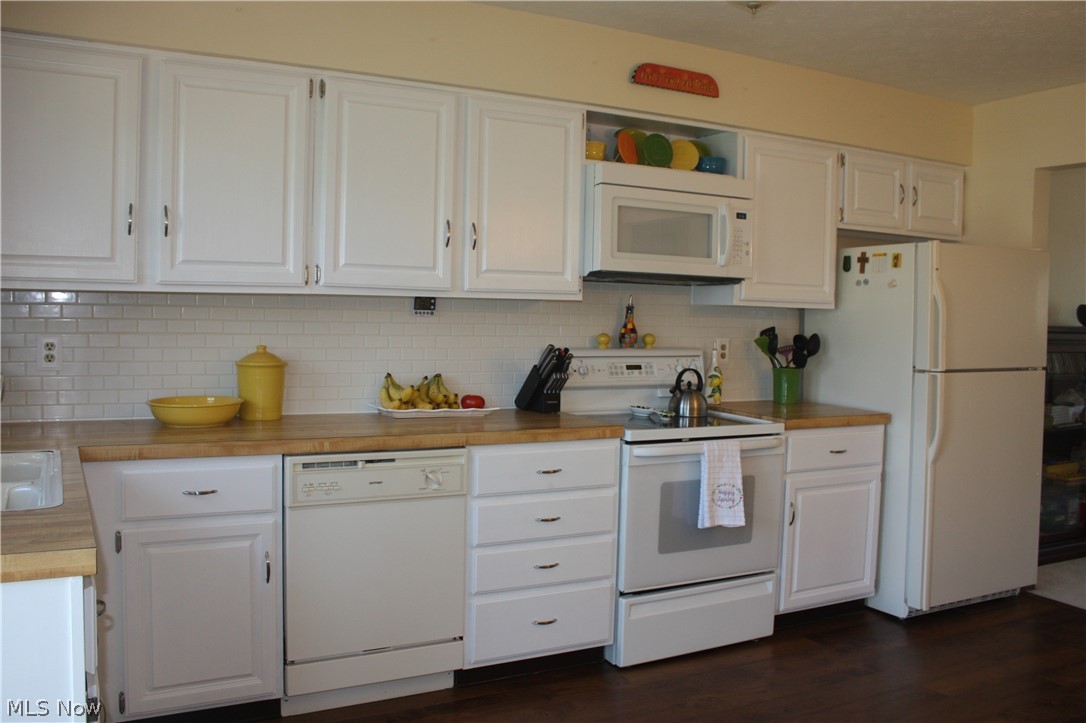 Beverly Park - Residential