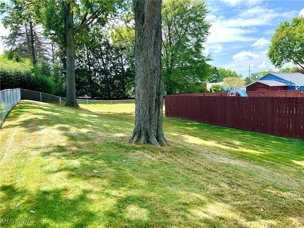 321 Hillcrest Avenue, Hubbard, Ohio image 41