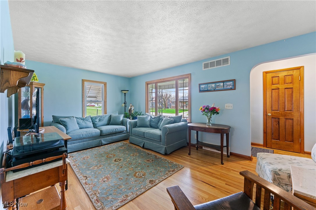 321 Hillcrest Avenue, Hubbard, Ohio image 13