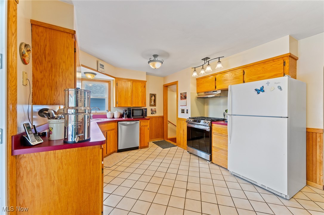 321 Hillcrest Avenue, Hubbard, Ohio image 6