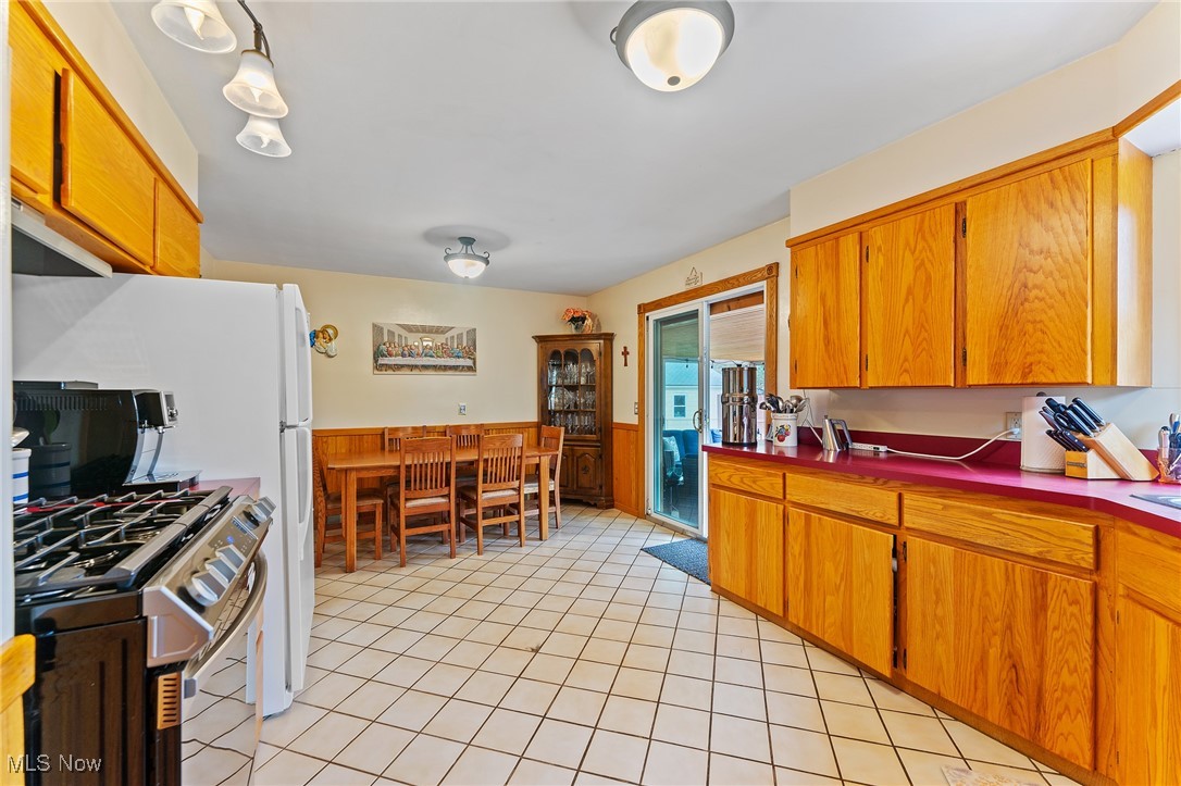 321 Hillcrest Avenue, Hubbard, Ohio image 8