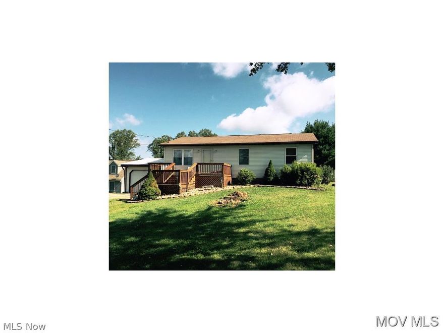 Nice ranch home sitting minutes from town offering country living, kitchen spacious with abundance of cabinets w/ laminate floors and newer countertops, enclosed sunroom to oversized back yard, HVAC approximately 7 years old, garage, sunroom were added in 2005 along with roof, windows, insulation and siding, garage is drive thru.  Basement offers partially finished rec room and den with access to garage. New deck at entry of home. Owners relocating. #794  Elem: Barlow-Vincent Elementary Scho  Elem/Bus: Y  JrHigh: Warren Middle  JrHigh/Bus: Y  High: Warren High School  High/Bus: Y  Fire: VOL  Police: SHF  PossFreeGas: N  ;SQFT=Fin L1:1200, Fin Bsmt:480, Fin Above:1200, Fin Total:1680, Unfin Bsmt:560, Unfin Above:560, Unfin Total:Y;PRKG= Off Street