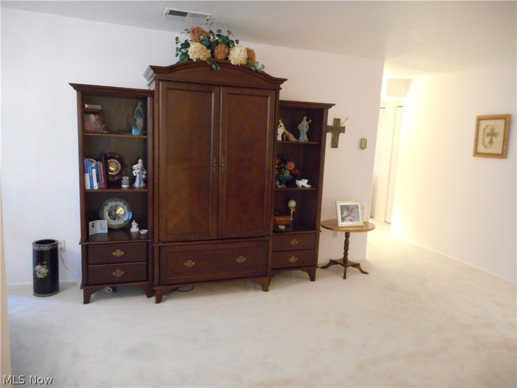 Silver Lake Towers Condo - Residential