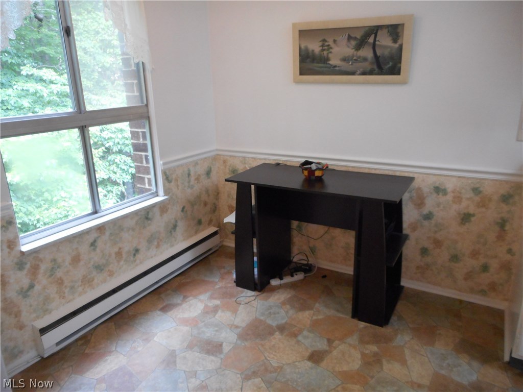 Silver Lake Towers Condo - Residential