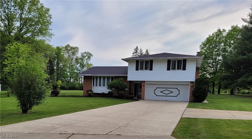 Pride of ownership shows through in this large 4 bedroom split owned for over 40 years by the same family.  Conveniently located, the home has been well maintained but is ready for updates and a fresh look.  You'll find the living room, dining room, large eat-in kitchen with built in appliances on the main floor, step down into the spacious family room with fireplace and half bath and doors that lead to the patio and large backyard.  The second level  has the owners suite with in-suite full bath, plus three good size bedrooms and another full bath. The recreation room in the basement provides additional space to entertain.  Bring your style and make this home yours today!